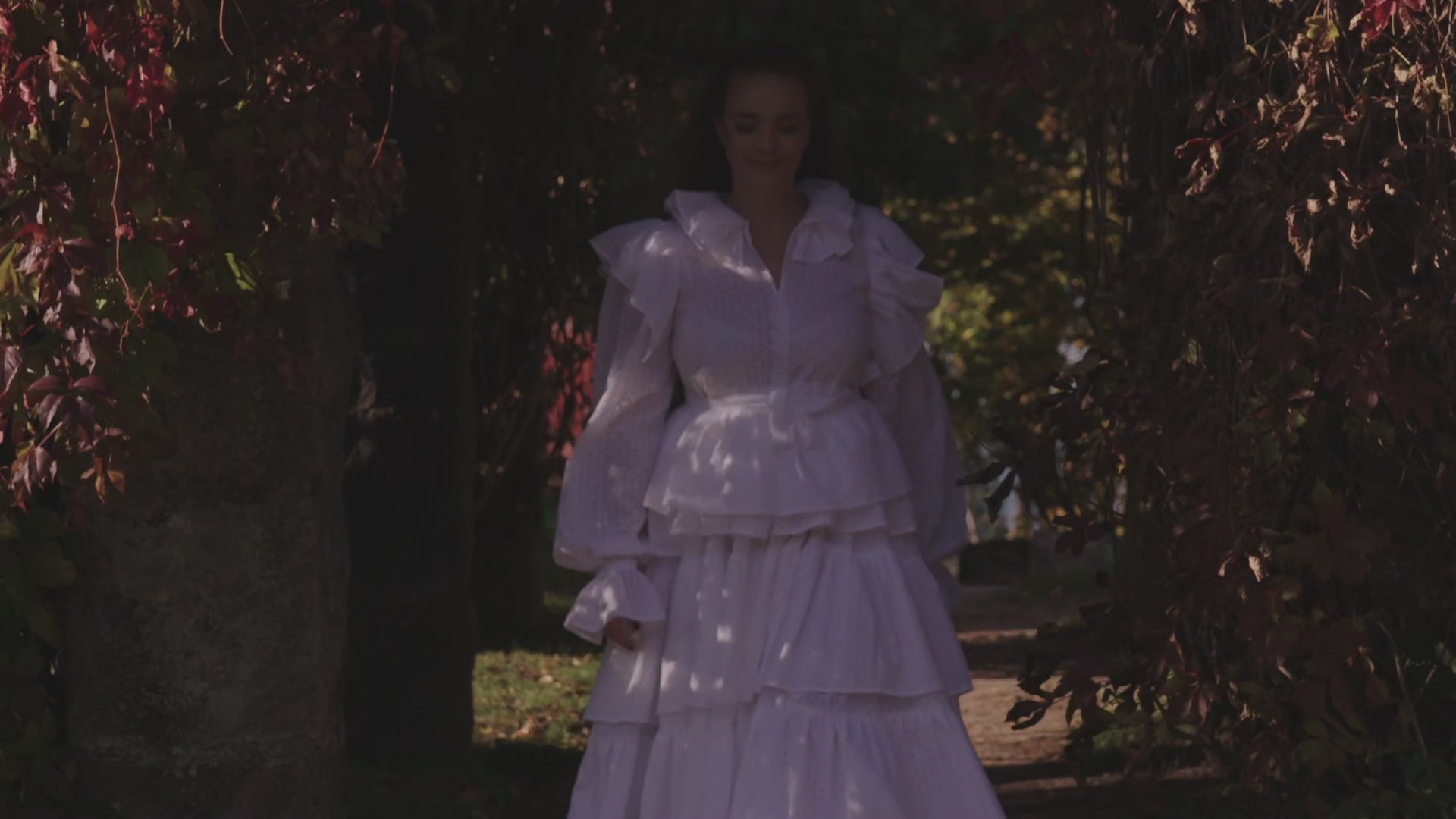 Lataa video: 